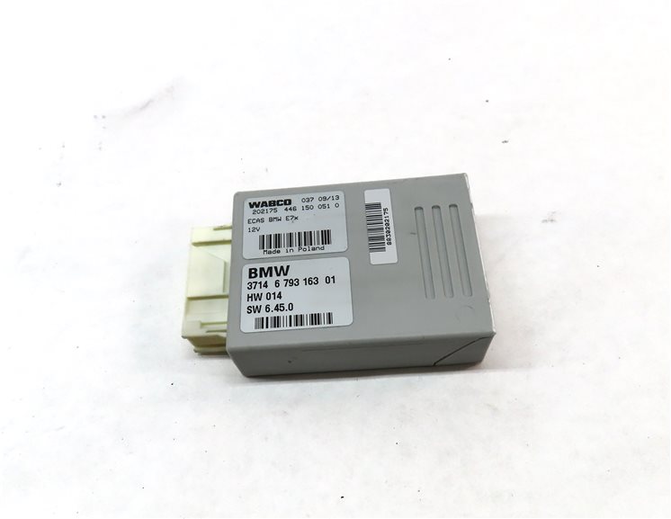 Thumbnail 2: 2007-2014 BMW X5 X5M X6 X6M (E70 E71 E72) AIR SUSPENSION CONTROL MODULE