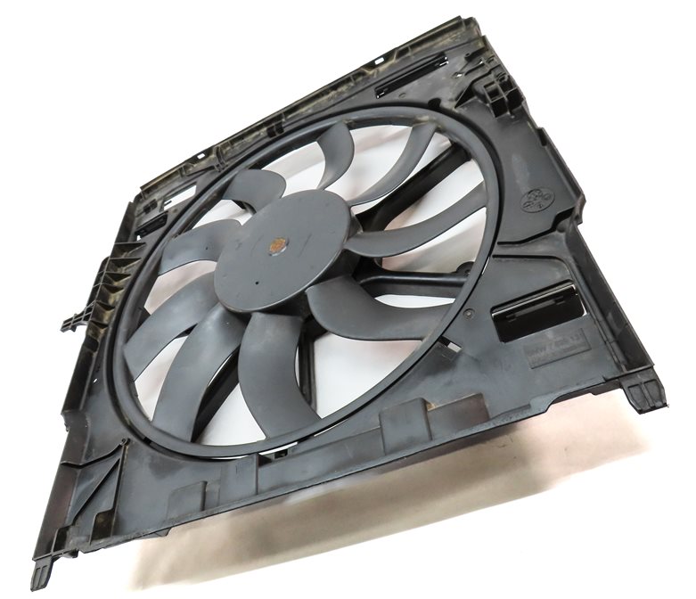Thumbnail 3: 2009-2014 BMW X5 X6 (E70 E71) 3.0L N55 TURBO / 3.0L DIESEL COOLING FAN 850 WATT