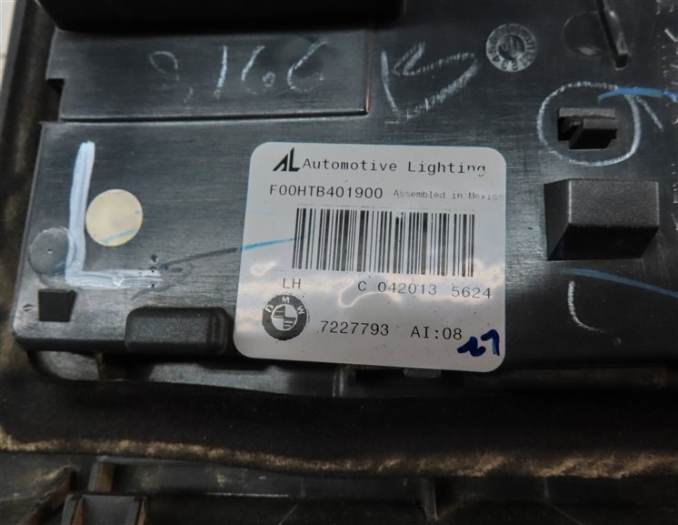 Thumbnail 5: 11-13 BMW X5 X5M (E70) LEFT DRIVER INNER TAILLIGHT LIGHT LAMP (INCANDESCENT)