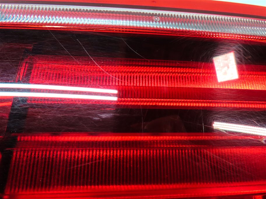 Thumbnail 6: 11-13 BMW X5 X5M (E70) LEFT DRIVER INNER TAILLIGHT LIGHT LAMP (INCANDESCENT)