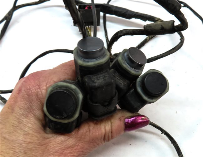 Thumbnail 5: 13 BMW X5 E70 REAR PARK ASSIST PDC DISTANCE CONTROL SENSOR SET w/HARNESS (GRAY)
