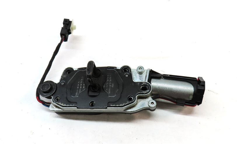 Thumbnail 5: 2013 BMW X5 (E70) REAR TRUNK TAILGATE LIFTGATE HATCH STRIKER PLATE w/ ACTUATOR