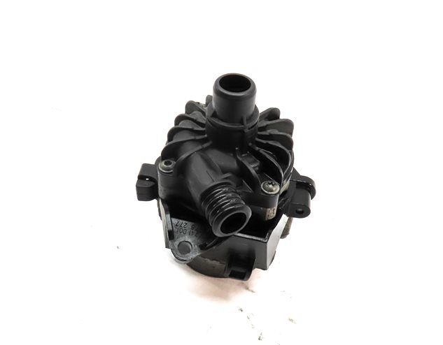 12 BMW X6 M X6M ///M (E71) 4.4L (S63) ENGINE RIGHT PASSENGER WATER COOLANT PUMP
