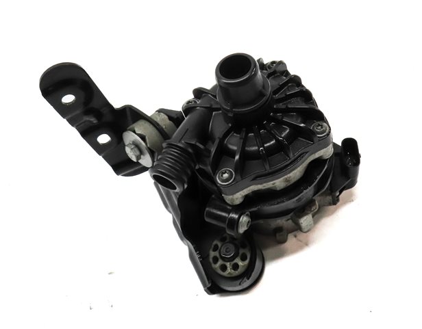 Thumbnail 3: 2012 BMW X6 M X6M ///M (E71) 4.4L (S63) ENGINE LEFT DRIVER WATER COOLANT PUMP