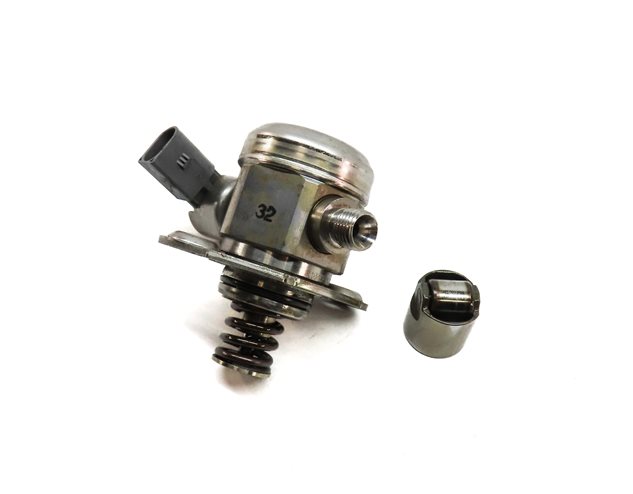 08-14 BMW 550i 650i 750i X5 X6 (F01 F10 E70 E71) 4.4L N63 - MECHANICAL FUEL PUMP
