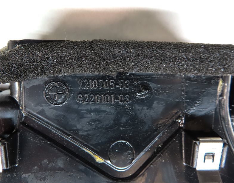 Thumbnail 7: 2012 BMW X6 M X6M ///M (E71) FRONT CENTER DASH HEAT AIR AC VENT w/HAZARD (BLACK)
