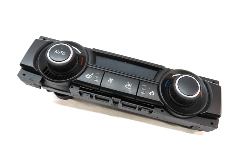 12 BMW X6 M X6M ///M (E71) REAR CENTER CONSOLE HEAT AIR AC CLIMATE CONTROL PANEL