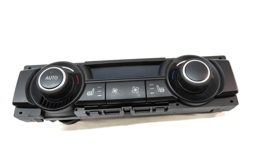 Thumbnail 3: 12 BMW X6 M X6M ///M (E71) REAR CENTER CONSOLE HEAT AIR AC CLIMATE CONTROL PANEL