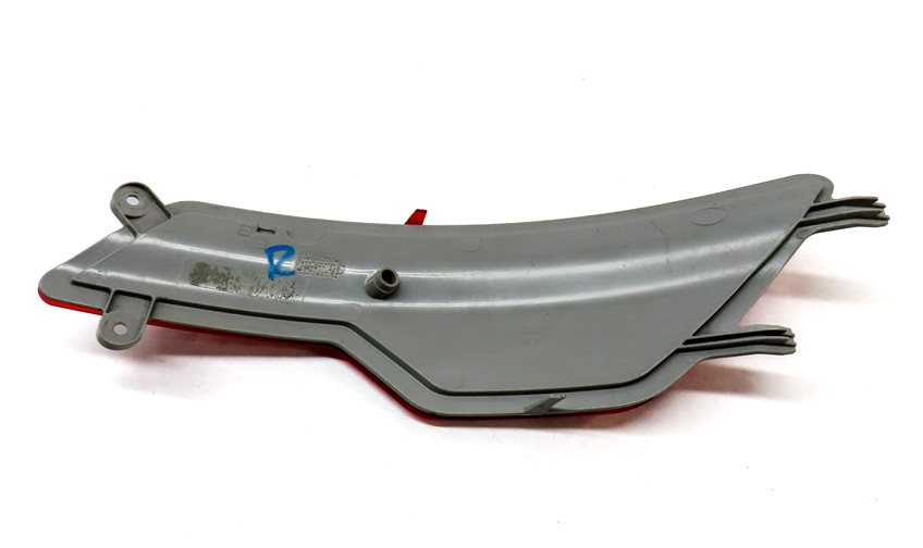 Thumbnail 5: 2012 BMW X6 M X6M ///M (E71) REAR RIGHT PASSENGER LOWER BUMPER CORNER REFLECTOR