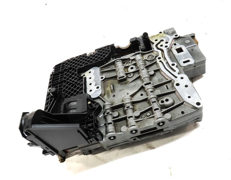 Thumbnail 3: 12-14 BMW X5M X6M ///M (E70 E71) 4.4L S63 - 6HP26 AUTO TRANSMISSION VALVE BODY
