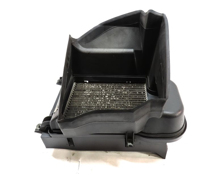 Thumbnail 2: 2008-2014 BMW X5 X5M X6 X6M (E70 E71) 3.0L / 4.4L TWIN TURBO AUXILIARY RADIATOR
