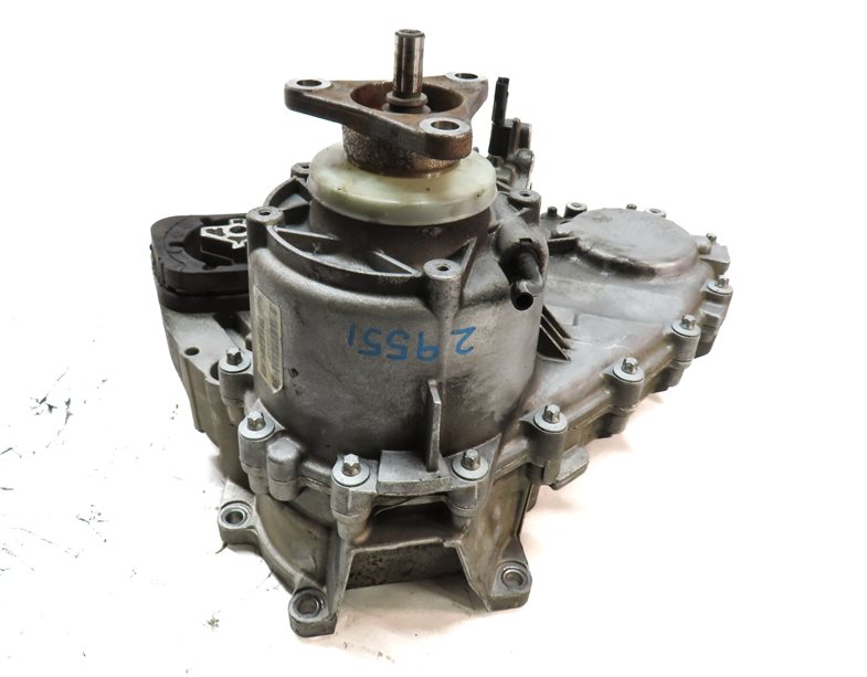 Thumbnail 6: 2009-2014 BMW X5M X6 X6M (E70 E71) 4.4L S63 TWIN TURBO ENGINE - TRANSFER CASE