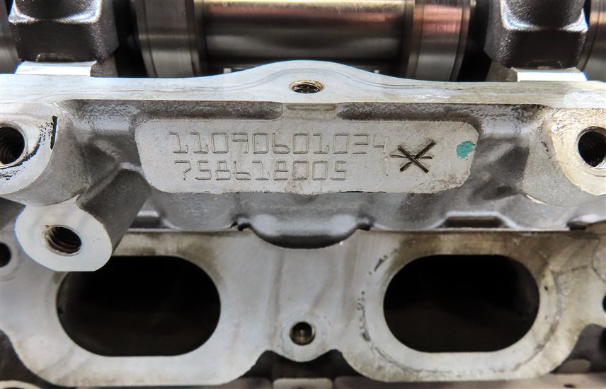 Thumbnail 7: 10-13 BMW X5M X6M ///M E70 E71 4.4L TURBO S63 ENGINE LEFT CYLINDER HEAD ASSEMBLY