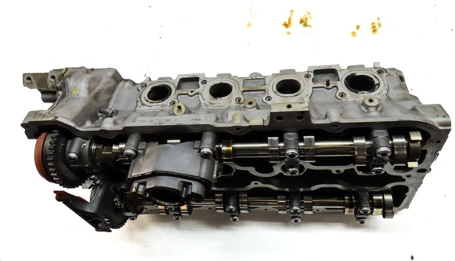 Thumbnail 9: 10-13 BMW X5M X6M ///M E70 E71 4.4L TURBO S63 ENGINE LEFT CYLINDER HEAD ASSEMBLY