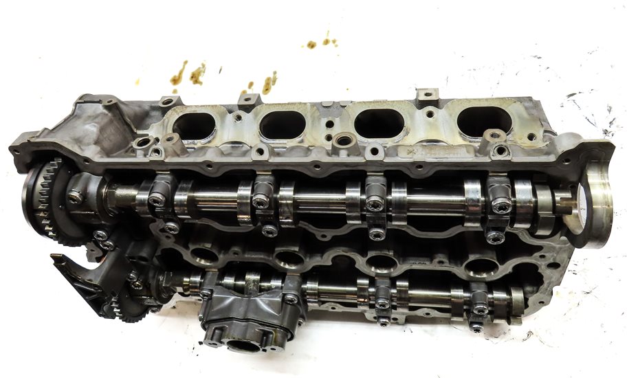 Thumbnail 10: 2010-2013 BMW X5M X6M ///M E70 E71 4.4L TURBO S63 RIGHT CYLINDER HEAD ASSEMBLY