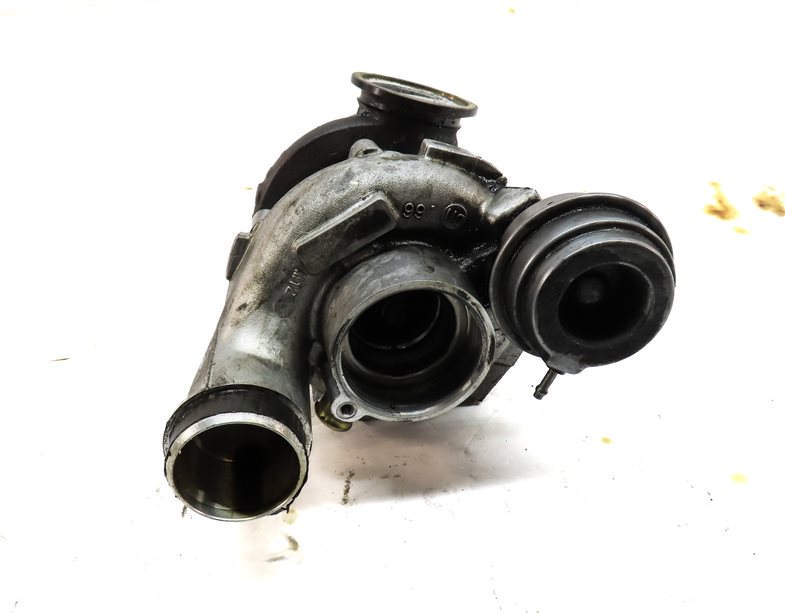 Thumbnail 2: 2010-2014 BMW X5M X6M ///M (E70 E71) 4.4L S63 V8 ENGINE - RIGHT TURBOCHARGER