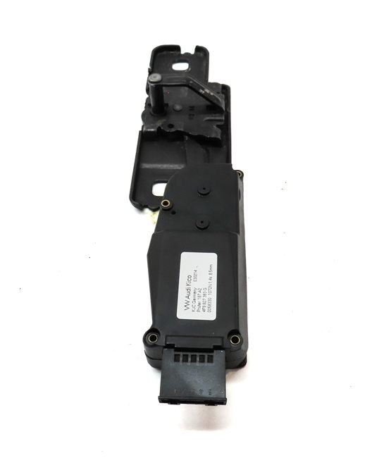 Thumbnail 4: 2014 AUDI SQ5 (B8 8R) REAR TRUNK TAILGATE LIFTGATE HATCH STRIKER w/ ACTUATOR