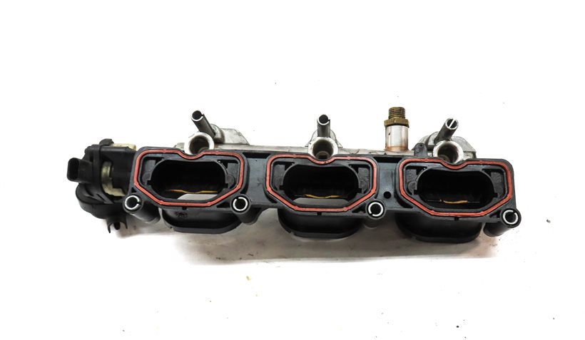 Thumbnail 5: 12-17 AUDI A6 A7 Q5 S5 SQ5 (C7 4G8 B8 8T 8R) RIGHT INTAKE MANIFOLD DIFFUSER RAIL