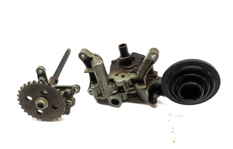 Thumbnail 2: 14 AUDI SQ5 (B8 8R) 3.0L SUPER (CTUD) ENGINE MOTOR OIL FLUID PUMP w/PICK UP TUBE