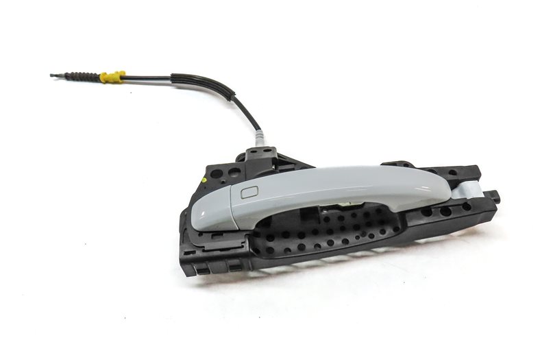 09-17 AUDI A4 S4 Q5 ALLROAD (B8 8K 8R) REAR LEFT KEYLESS DOOR HANDLE (WHITE)