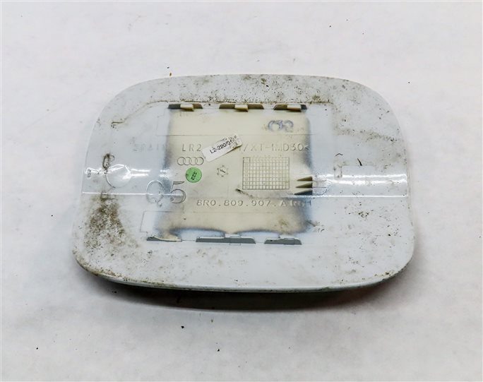 Thumbnail 5: 2009-2017 AUDI Q5 SQ5 (B8 8R) FUEL TANK DOOR LID COVER TRIM (WHITE)