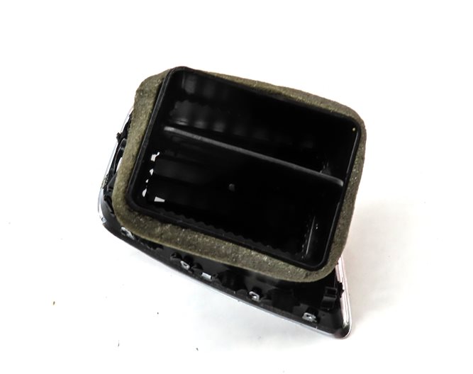Thumbnail 4: 2014 AUDI SQ5 (B8 8R) FRONT RIGHT PASSENGER DASH HEAT AIR AC VENT (BLACK)