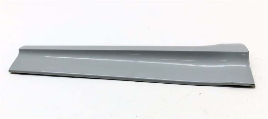 Thumbnail 4: 2014 AUDI SQ5 (B8 8R) REAR RIGHT LOWER EXTERIOR DOOR MOULDING TRIM (WHITE)