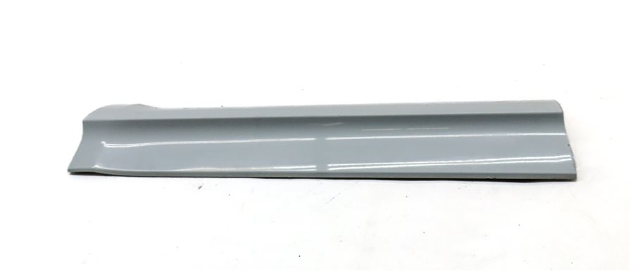 Thumbnail 4: 2014 AUDI SQ5 (B8 8R) REAR LEFT LOWER EXTERIOR DOOR MOULDING TRIM (WHITE)