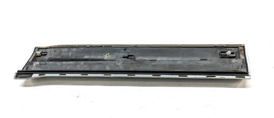 Thumbnail 5: 2014 AUDI SQ5 (B8 8R) REAR LEFT LOWER EXTERIOR DOOR MOULDING TRIM (WHITE)