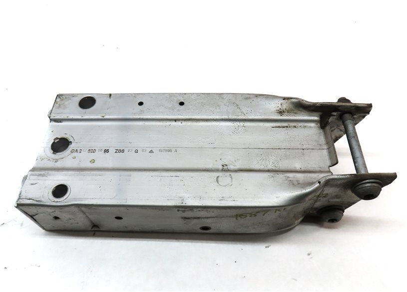 Thumbnail 5: 10-18 MERCEDES E300 E350 E400 E550 CLS550 FRONT LEFT/RIGHT BUMPER BRACKET SET/2