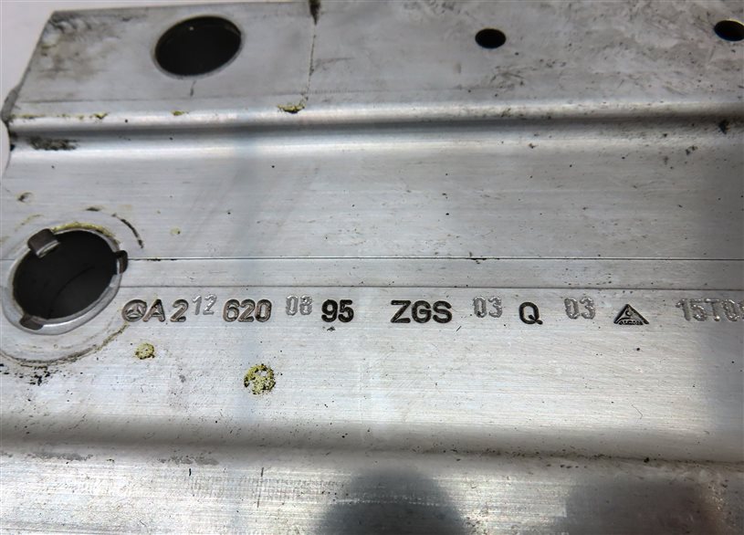 Thumbnail 7: 10-18 MERCEDES E300 E350 E400 E550 CLS550 FRONT LEFT/RIGHT BUMPER BRACKET SET/2