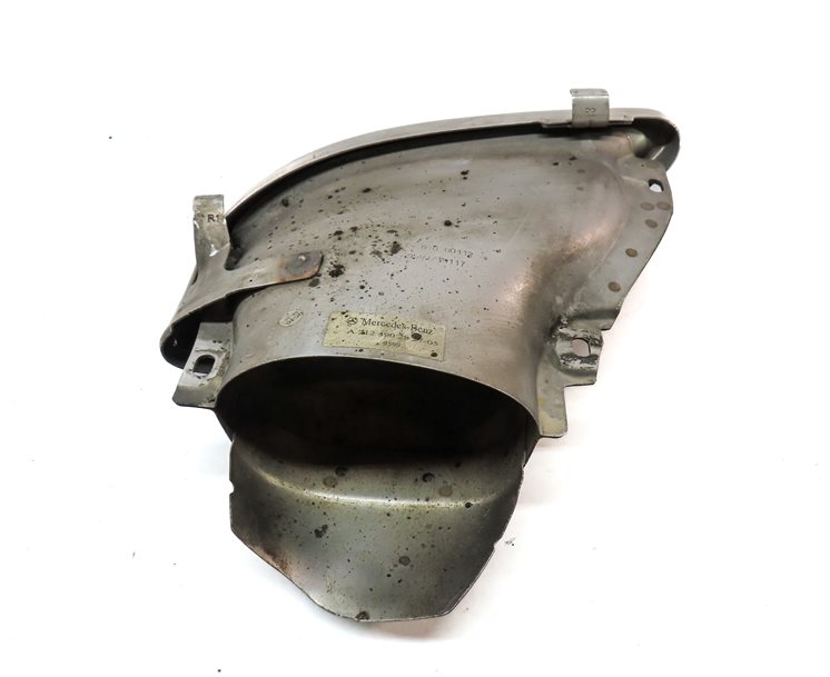 Thumbnail 6: 12-16 C E CLASS E300 E350 (W204 W212) REAR LEFT & RIGHT EXHAUST MUFFLER TIP SET
