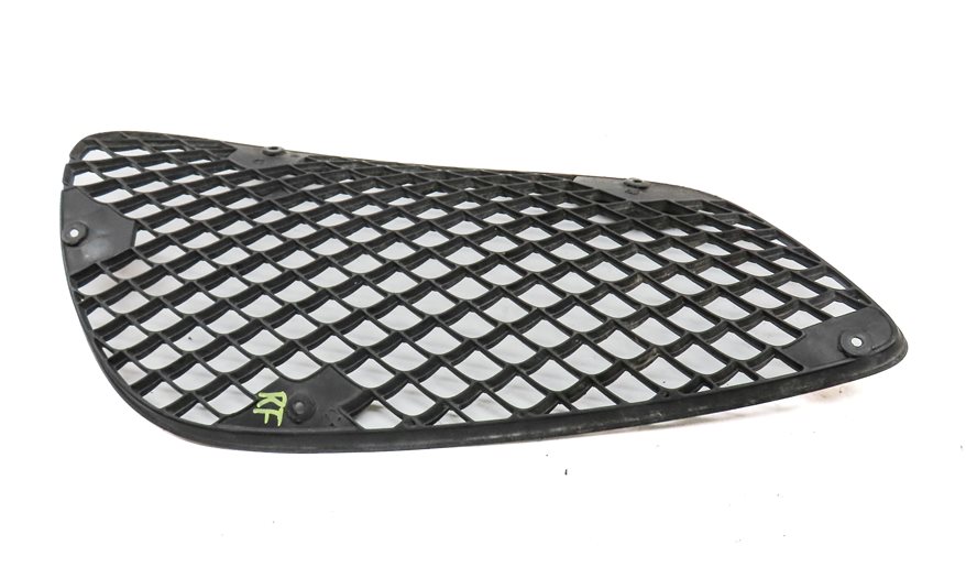 Thumbnail 5: 2014-2016 MERCEDES E-CLASS (W212) FRONT RIGHT PASSENGER LOWER BUMPER GRILLE TRIM