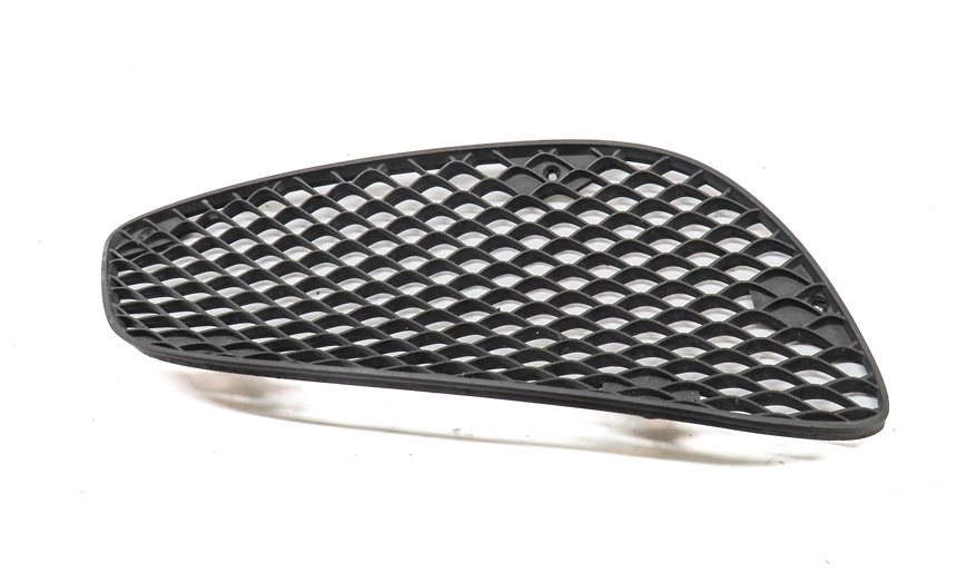 Thumbnail 4: 14-16 MERCEDES E-CLASS (W212) SEDAN FRONT LEFT DRIVER LOWER BUMPER GRILLE TRIM