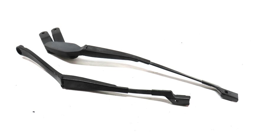 14-17 MERCEDES E-CLASS SEDAN (W212) FRONT LEFT & RIGHT WINDSHIELD WIPER ARM SET2