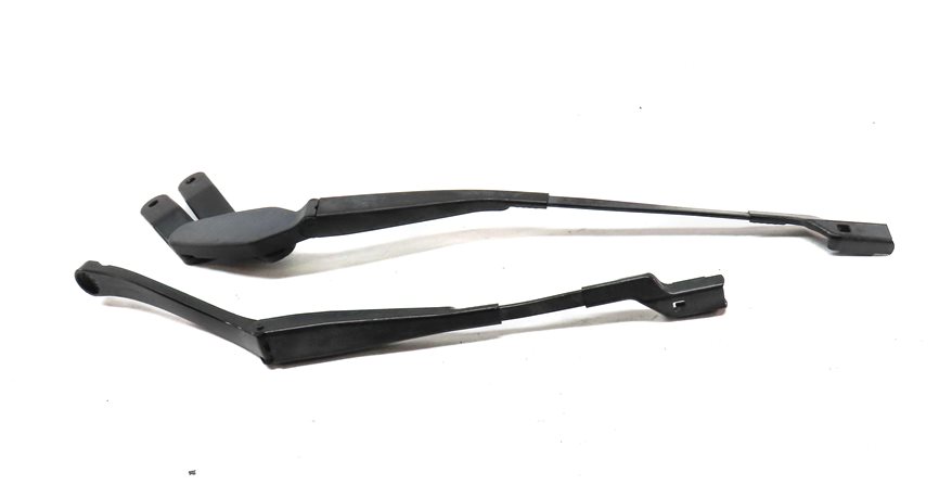 Thumbnail 2: 14-17 MERCEDES E-CLASS SEDAN (W212) FRONT LEFT & RIGHT WINDSHIELD WIPER ARM SET2