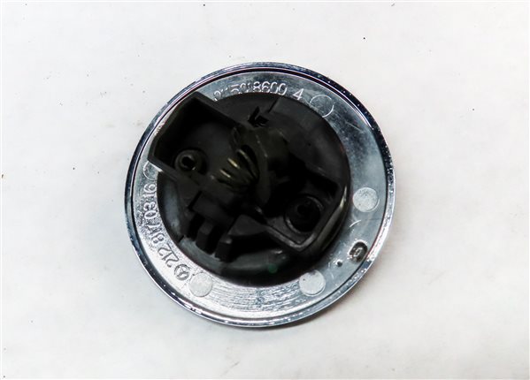 Thumbnail 5: 2016 MERCEDES E350 (W212) FRONT HOOD BONNET LID EMBLEM BADGE