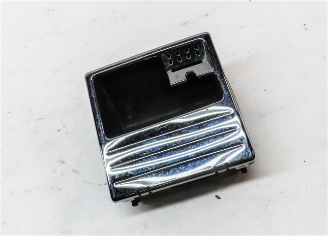 Thumbnail 3: 2016 MERCEDES E350 (W212) FRONT CENTER CONSOLE ASHTRAY ASH TRAY INSERT