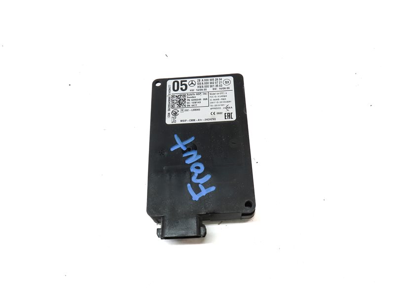 Thumbnail 2: 16 MERCEDES E350 W212 FRONT BRAKE ASSIST COLLISION AVOIDANCE RADAR SENSOR MODULE