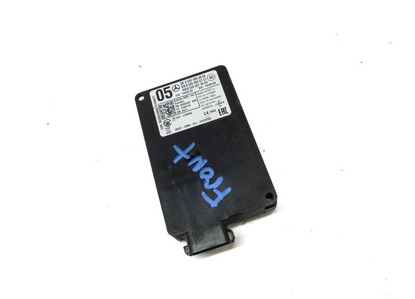 Thumbnail 3: 16 MERCEDES E350 W212 FRONT BRAKE ASSIST COLLISION AVOIDANCE RADAR SENSOR MODULE