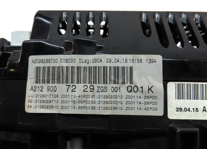 Thumbnail 7: 2016-2017 MERCEDES E350 E400 E550 (C207 W212) SPEEDOMETER GAUGE CLUSTER (230k)