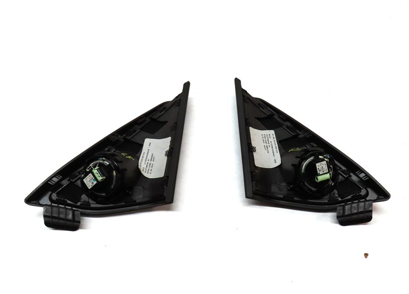 Thumbnail 4: 2016 MERCEDES E350 (W212) FRONT LEFT & RIGHT DOOR PILLAR AUDIO SPEAKER SET/2