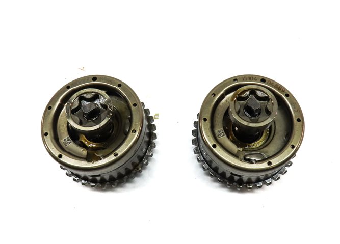 Thumbnail 4: 13-18 MERCEDES C E GLE ML CLASS W204 W207 W212 W166 - M276 RIGHT TIMING GEAR SET