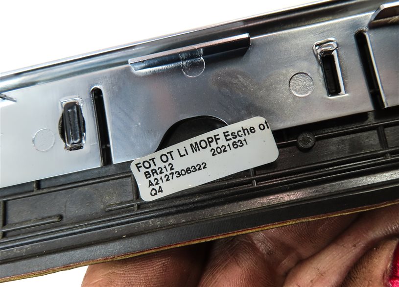 Thumbnail 24: 16 MERCEDES E350 (W212) INTERIOR DASH DOOR CENTER CONSOLE TRIM SET/8 (ASH WOOD)