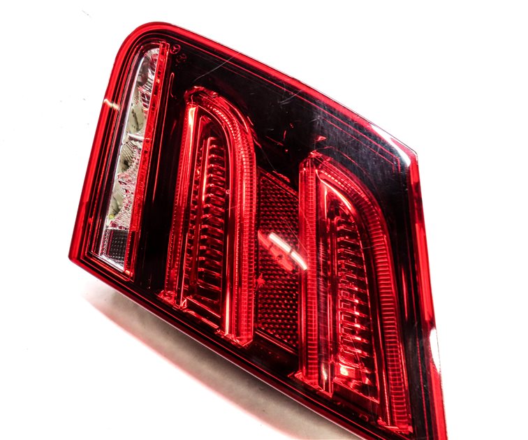Thumbnail 4: 14-16 MERCEDES E-CLASS SEDAN W212 REAR RIGHT INNER LED TAILLIGHT TAIL LIGHT LAMP