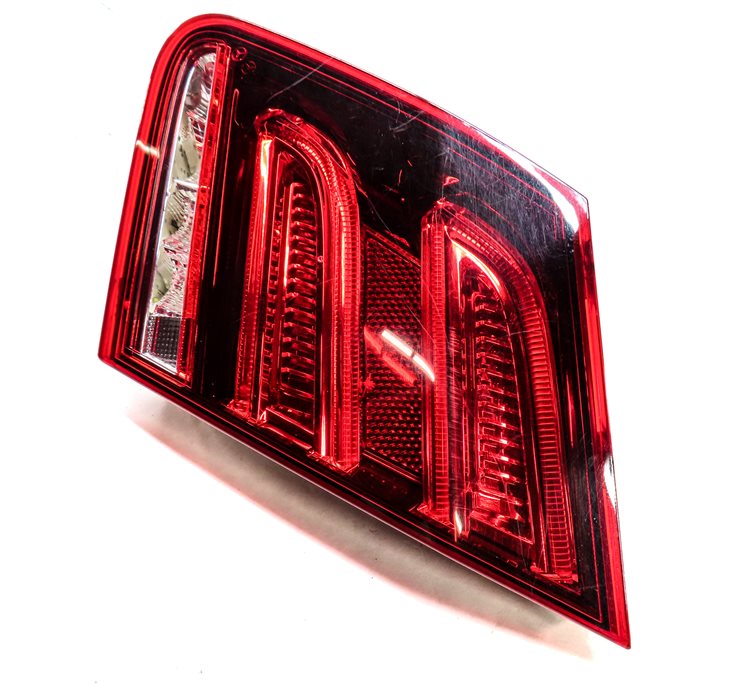 Thumbnail 5: 14-16 MERCEDES E-CLASS SEDAN W212 REAR RIGHT INNER LED TAILLIGHT TAIL LIGHT LAMP
