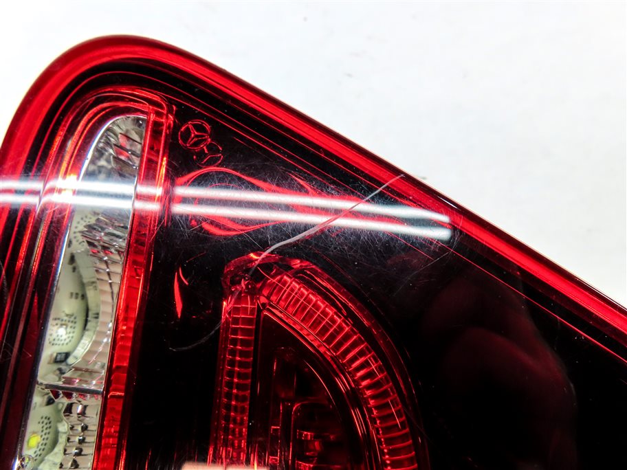 Thumbnail 7: 14-16 MERCEDES E-CLASS SEDAN W212 REAR RIGHT INNER LED TAILLIGHT TAIL LIGHT LAMP