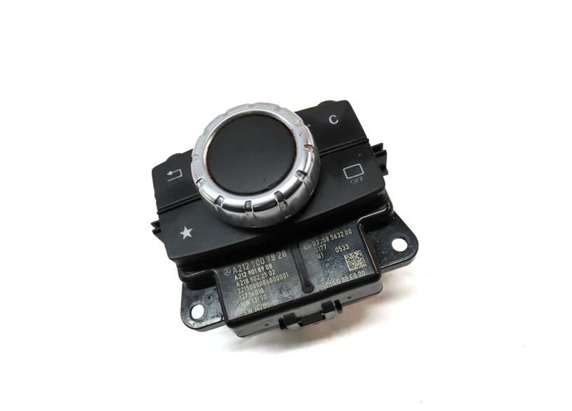 Thumbnail 3: 16-18 MERCEDES E CLS (W212 W218) CONSOLE MEDIA RADIO NAVIGATION CONTROL KNOB