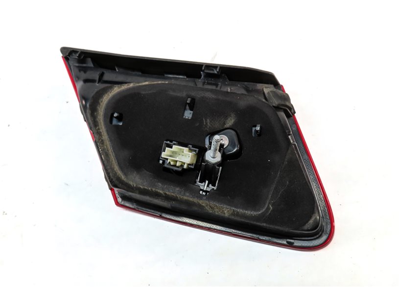 Thumbnail 5: 14-16 MERCEDES E-CLASS SEDAN W212 REAR LEFT INNER LED TAILLIGHT TAIL LIGHT LAMP