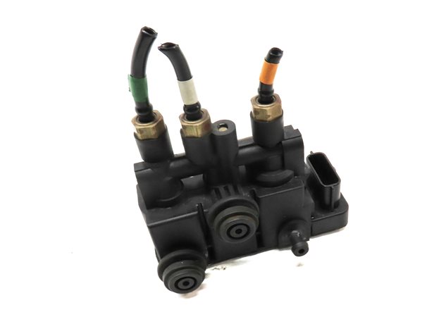 Thumbnail 3: 2016 LAND RANGE ROVER (L405) FRONT AIR RIDE SUSPENSION CONTROL VALVE BLOCK